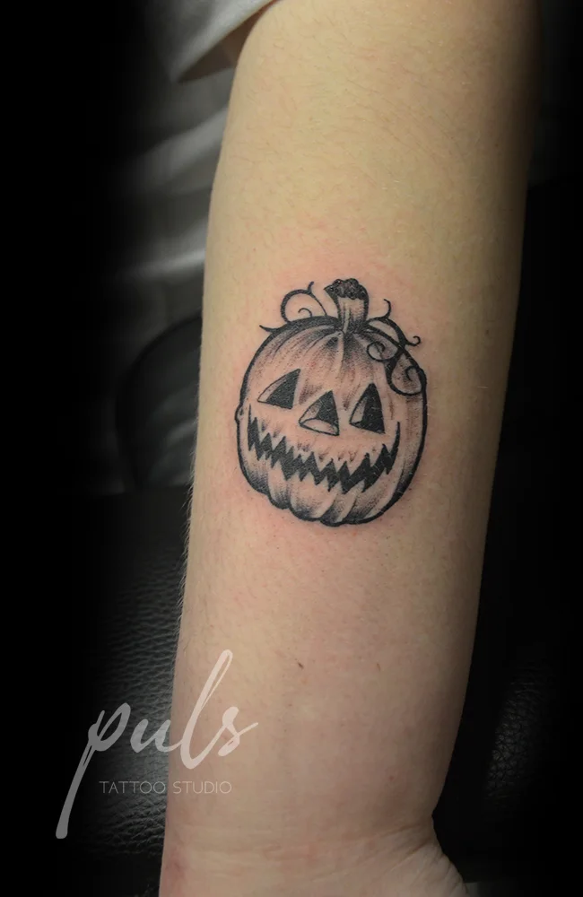 Černobílé tetování - halloween